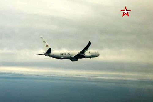 Nga công bố video 4 chiến đấu cơ áp sát 'pháo đài bay' B-52 của Mỹ trên biển Bering