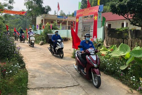 Công nhận xã Xuân Quang đạt chuẩn nông thôn mới nâng cao