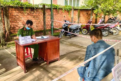 Đạ Tẻh: Vi phạm Chỉ thị 16, 2 trường hợp bị lập biên bản xử phạt