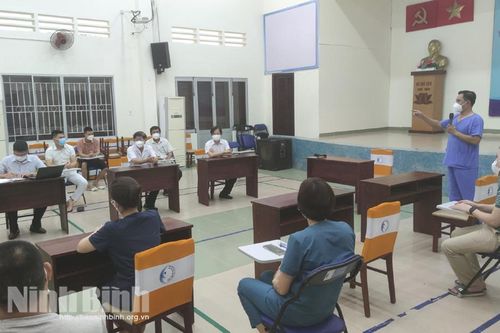Đoàn cán bộ y tế Ninh Bình đã làm nhiệm vụ tại Bệnh viện dã chiến huyện Cần Giờ