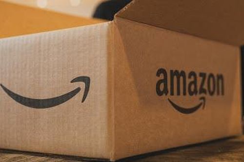 Gã khổng lồ Amazon vướng vào đơn kiện tại Mỹ do bán hàng kém chất lượng?