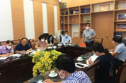 Lấy mẫu xét nghiệm SARS-CoV-2 đủ 2 lần với người tham gia Kỳ họp thứ Nhất, Quốc hội khóa XV
