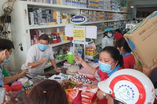 Bạc Liêu: Người dân đổ xô mua đồ tích trữ, khi nghe tin tỉnh giãn cách theo chỉ thị 16