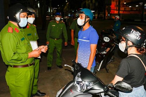 Tiếp xúc F0, cô gái ở Cần Thơ trốn tránh cách ly