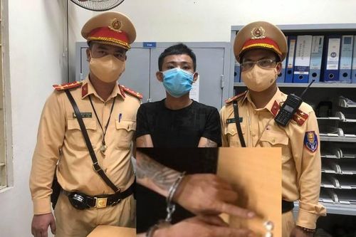 Hà Nội: Phát hiện khách giấu ma túy, nam tài xế Grab chở thẳng vào chốt cảnh sát