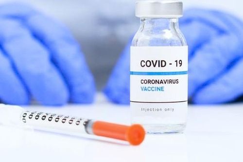 Vaccine Covid-19: Bắc Kinh chỉ trích Mỹ lãng phí, Washington cáo buộc Nga, Trung Quốc hạ thấp phương Tây