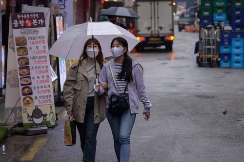 Trung Quốc cam kết ngăn chặn đầu cơ hàng hóa; quyết định tăng dự trữ than đá quốc gia