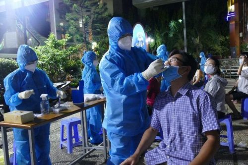TP.HCM: Tìm người từng đến 3 cửa hàng bán thực phẩm ở quận Tân Bình liên quan ca mắc Covid-19