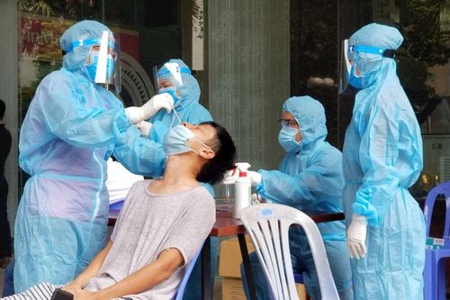 Đề xuất xét nghiệm tài xế, nhân viên soát vé xe buýt