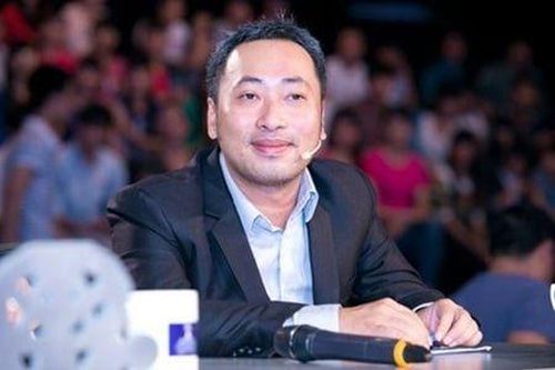 Đạo diễn Nguyễn Quang Dũng tích cực làm từ thiện mùa dịch