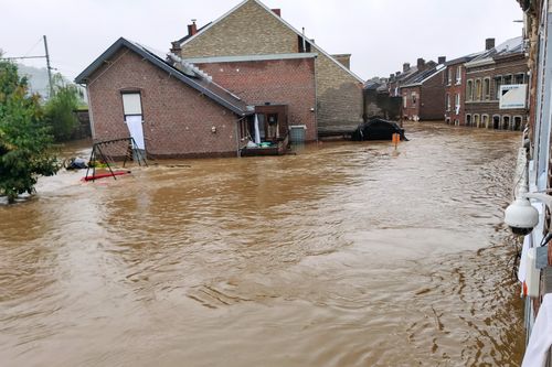 WMO: Lũ lụt và cháy rừng đẩy Bắc Bán cầu vào mùa Hè khắc nghiệt