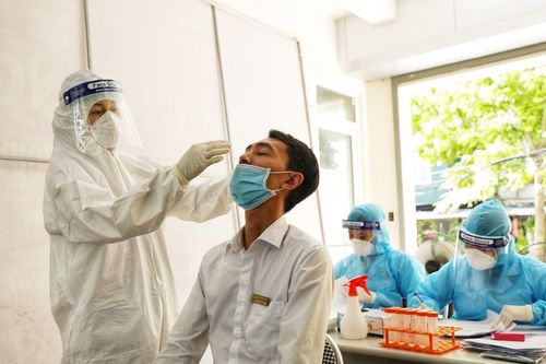 Chiều 17/7, Hà Nội có 6 ca mắc mới COVID-19, 2 ca không rõ nguồn lây
