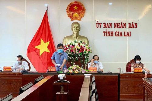 Bí thư Tỉnh ủy Hồ Văn Niên: Sẵn sàng, chủ động ứng phó với các tình huống dịch bệnh