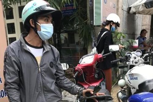 CSGT tại TPHCM lần theo định vị bắt nóng tên trộm xe máy