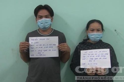 Cặp vợ chồng 'thông' chốt kiểm dịch, dùng búa đánh công an