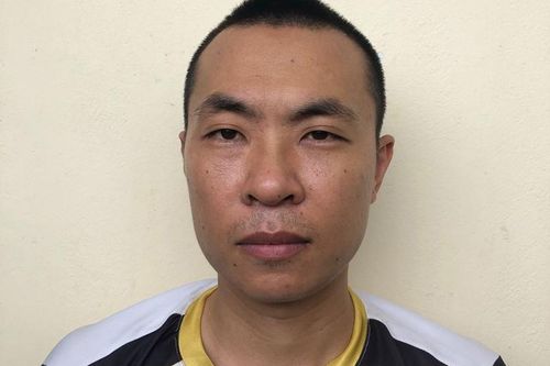 Xóa đường dây cá độ bóng đá thu giữ súng quân dụng và hàng chục viên đạn
