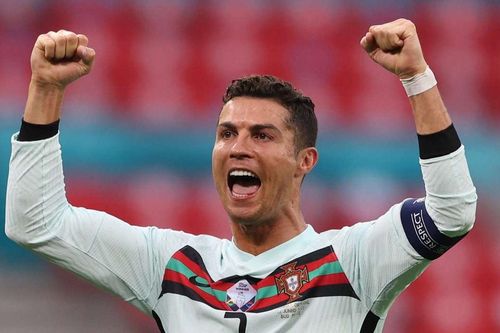 Ali Daei: 'Ronaldo có thể ghi hơn 120 bàn thắng ở tuyển quốc gia'