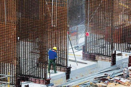 Nghịch lý thị trường lao động toàn cầu