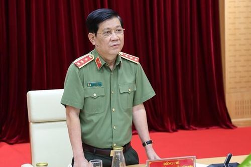 Lực lượng Công an nhân dân triển khai tổng lực, quyết tâm chặn đứng dịch bệnh Covid-19