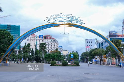 Áp dụng Chỉ thị 16, Cần Thơ kiên quyết không để 'chặt bên ngoài, lỏng bên trong'