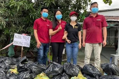 Sài Gòn những ngày lòng người luôn hướng về nhau