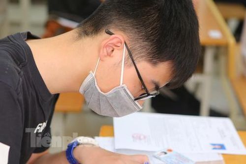 Phó Thủ tướng chỉ đạo rà soát, tạo điều kiện để thi tốt nghiệp THPT đợt 2