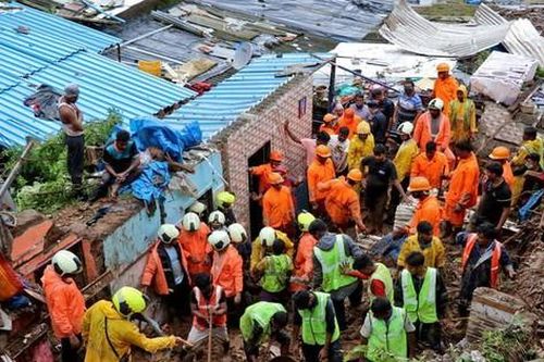 Lở đất vì mưa lớn, 25 người thiệt mạng ở Mumbai
