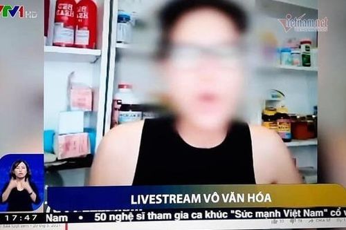 Cộng đồng quá dễ dãi hay nghệ sỹ Việt 'lắm chiêu, nhiều điều'