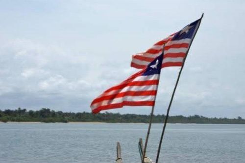 Lật thuyền ngoài khơi Liberia, 15 người mất tích