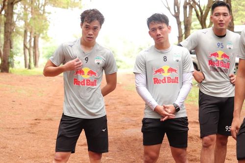 Văn Thanh, Văn Toàn 'thở không ra hơi' với bài chạy bền của Kiatisak