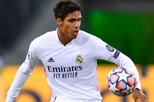 Raphael Varane chuyển đến Manchester United, khả thi hay chỉ là đòn gió?