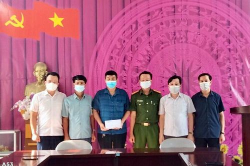 Mường Khương trao thưởng đột xuất các tập thể, cá nhân phá chuyên án ma túy lớn