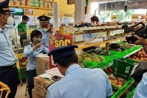 Để khách ngồi tại quán bán mang về, 2 chủ quán bị phạt 30 triệu đồng