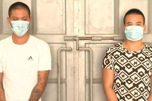 Bắt giữ 2 đối tượng chuyên cướp giật tài sản của phụ nữ