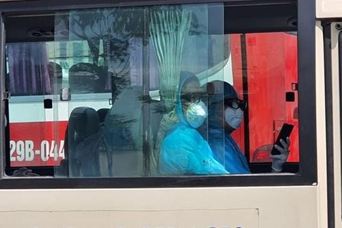 Đà Nẵng đưa 626 người dân từ TPHCM về bằng máy bay