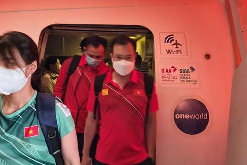Đoàn Thể thao Việt Nam dự Olympic đã đến Nhật Bản