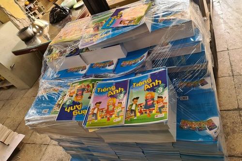 Hai cơ sở in quy mô lớn có dấu hiệu vi phạm pháp luật