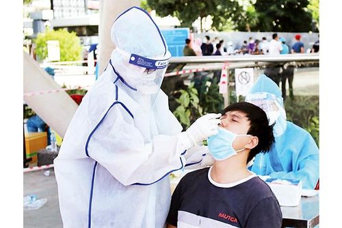 Ðột phá từ khâu xét nghiệm