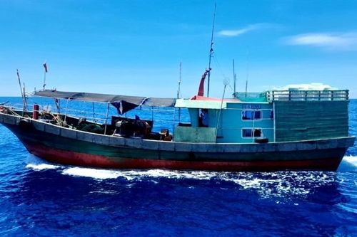 BĐBP Quảng Bình xua đuổi tàu nước ngoài xâm phạm chủ quyền vùng biển Việt Nam