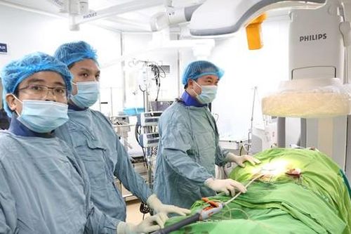 Cứu cụ ông bị căn bệnh 90% người mắc tử vong trước khi đến được bệnh viện