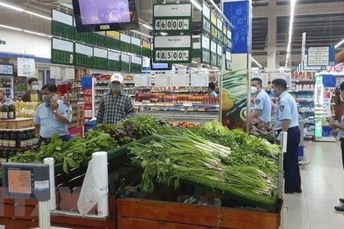 Tăng cường cung ứng hàng hóa cho các tỉnh phía Nam