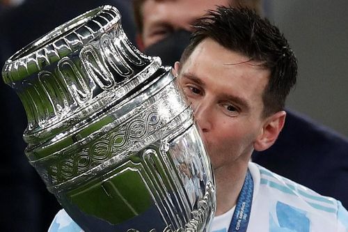 'Messi là ứng viên số 1 giành Quả bóng vàng 2021'