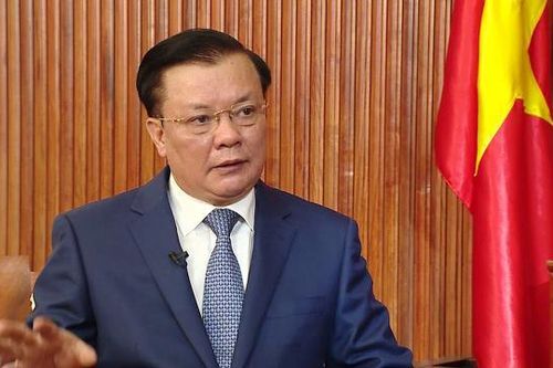 Bí thư Hà Nội Đinh Tiến Dũng: Áp dụng biện pháp mạnh để chặn đứng dịch bệnh lây lan