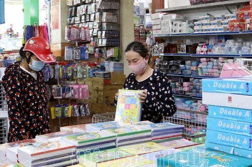 Đảm bảo sách giáo khoa phục vụ năm học mới