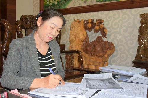Người 'thắp lửa' phong trào phụ nữ ở cơ sở