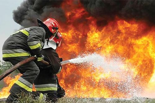 Sự hy sinh thầm lặng của những người lính cứu hỏa