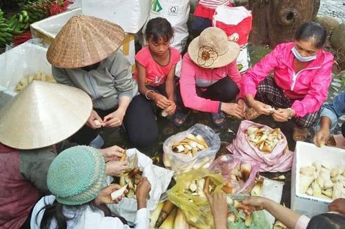 Đam Rông: Bà con hướng về TP Hồ Chí Minh