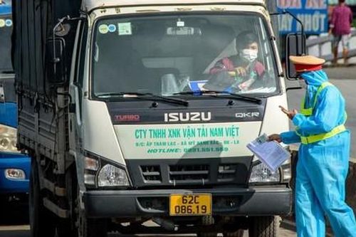 TPHCM: Nhiều trường hợp không đủ điều kiện để cấp Giấy nhận diện phương tiện