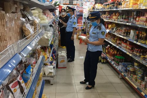 Cổ phiếu Thế giới Di động giảm sâu