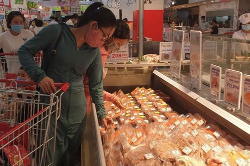Hà Nội: Nguồn cung hàng hóa dồi dào, sức mua ổn định